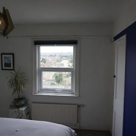 Ben & Maria'S Guesthouse Бат Экстерьер фото